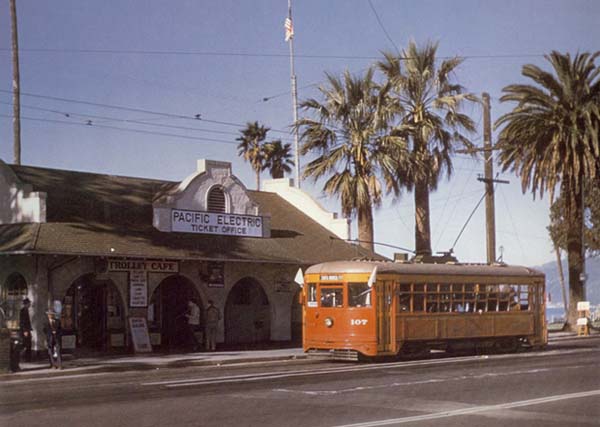 Santa Monica station circa 1950