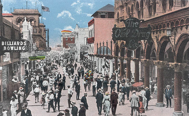 Venice Promenade in the Twenties