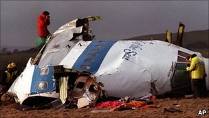 Wreckage of the Pan Am flight in Lockerbie, Scotland (22 Dec 1988)